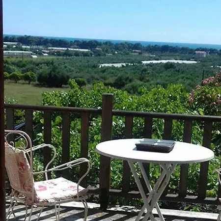 Holiday home Belle Helen, In Western Peloponnese Near Kyparissia *