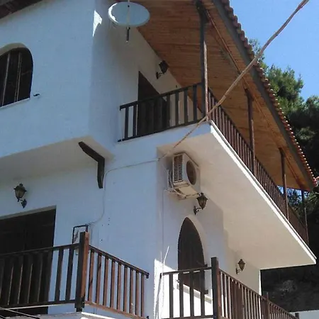 Holiday home Belle Helen, In Western Peloponnese Near Kyparissia
